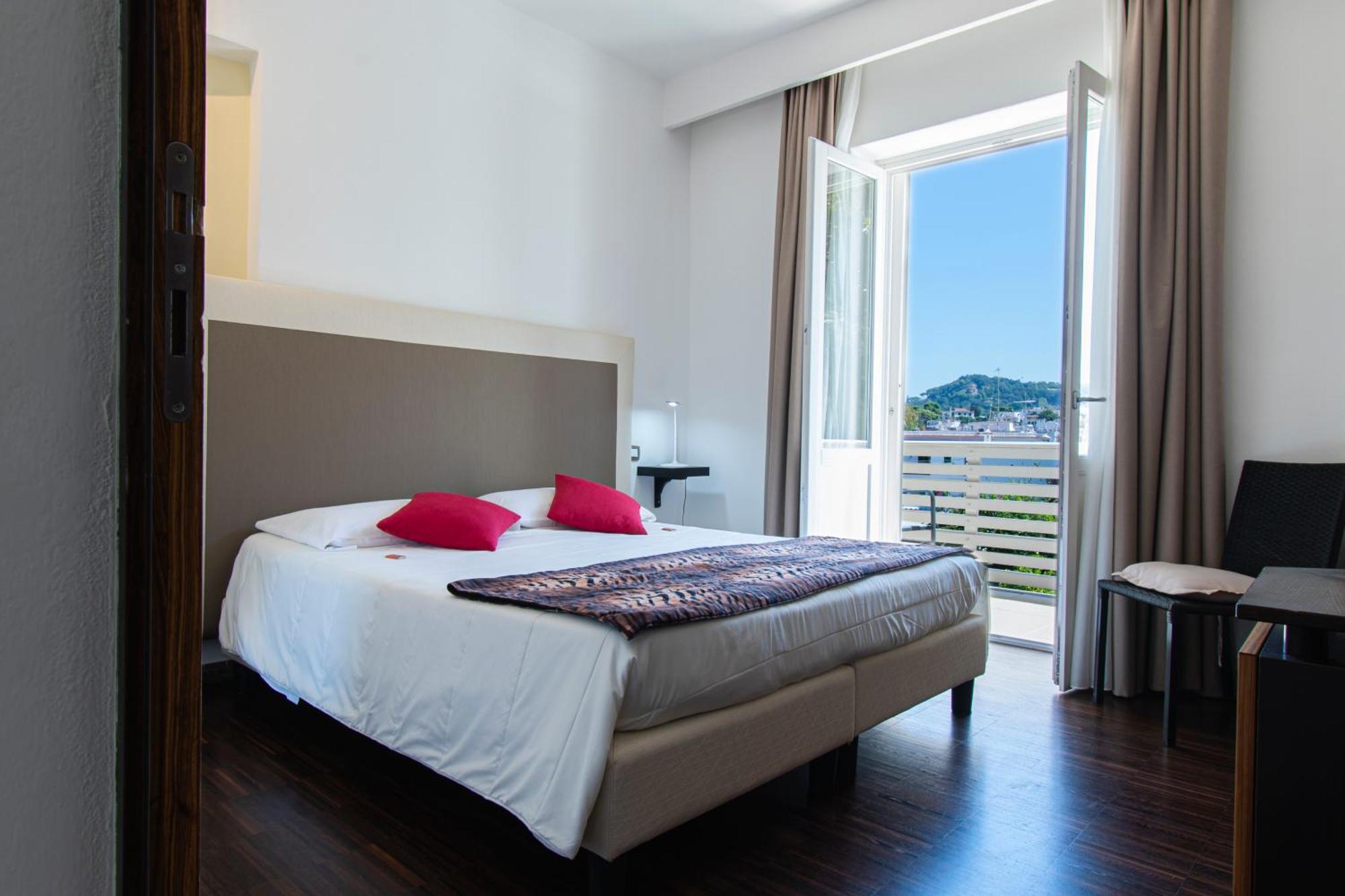 Marina 10 Design Hotel & Spa Casamicciola Terme Εξωτερικό φωτογραφία